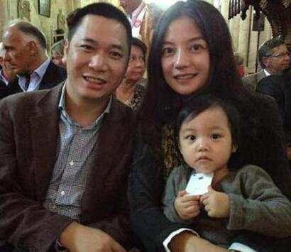 圈内八卦爆料黄有龙,揭秘娱乐圈背后的神秘富豪  第1张